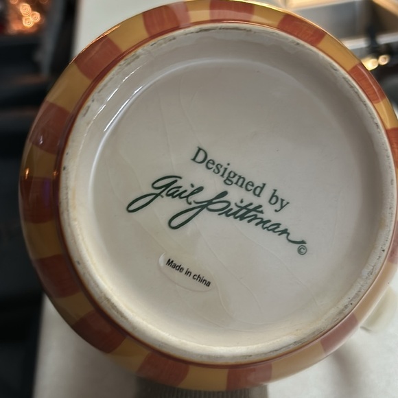 Gail Pittman Siena Serving Pitcher Southern Living at Home - Picture 7 of 7